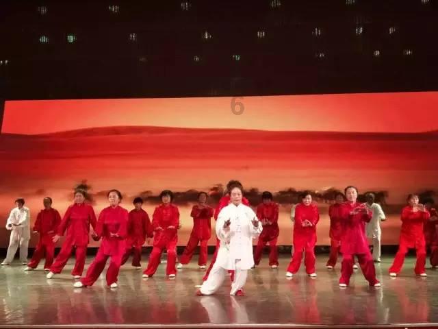 迈齿电动牙刷 图片拍摄