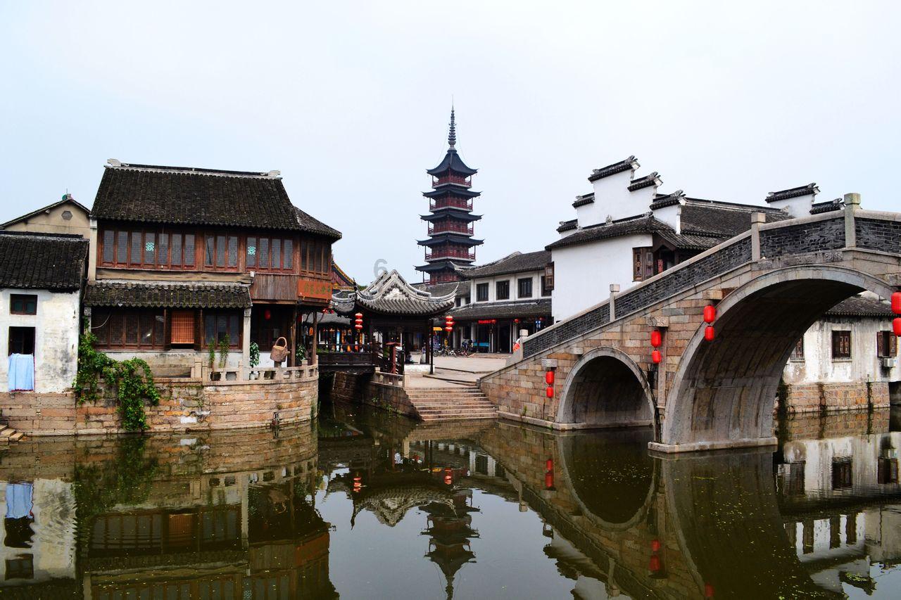 只给钱不给爱的婚姻能长久吗游戏画面