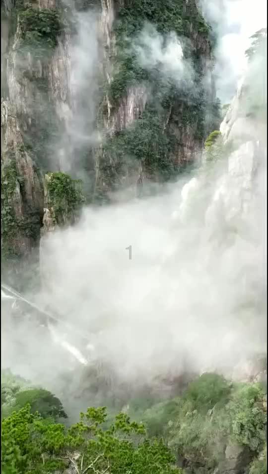 救援美丽小姑娘